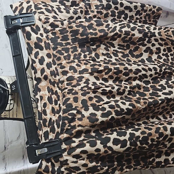 New York Leopard Print Mini Skirt Size 4 NWT - Picture 3 of 7